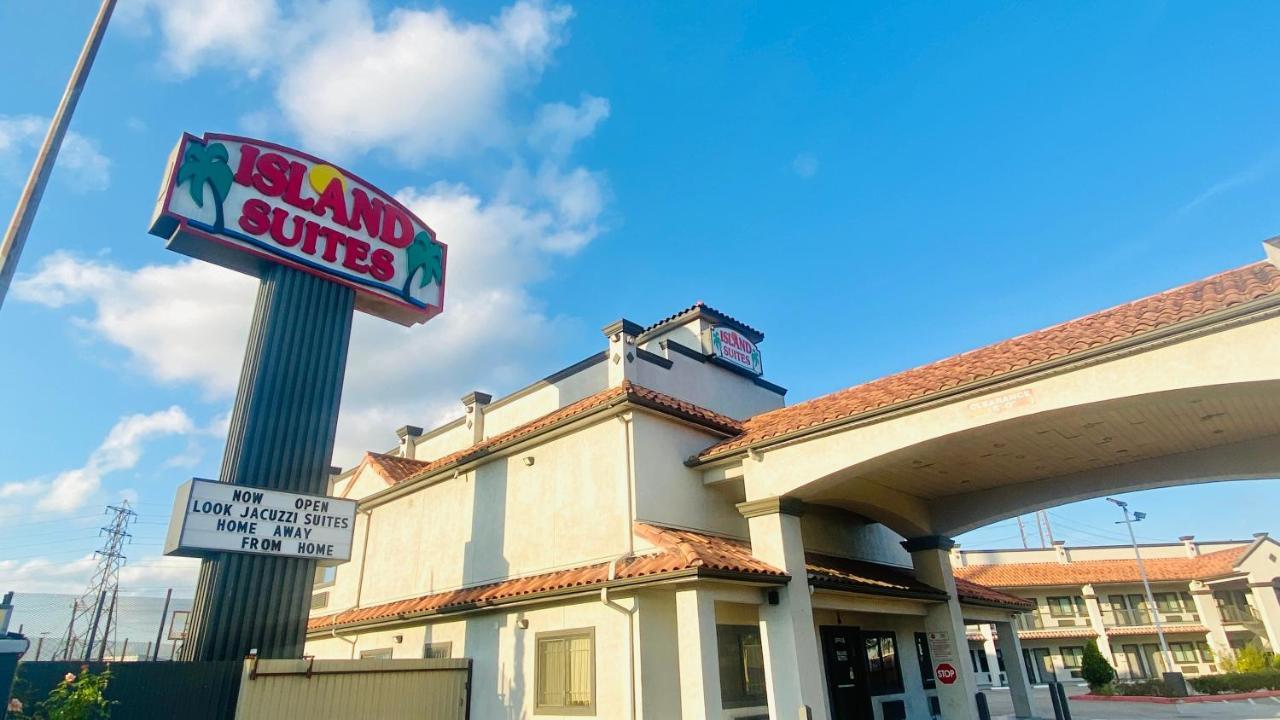 Island Suites Hobby Airport Houston Exterior photo